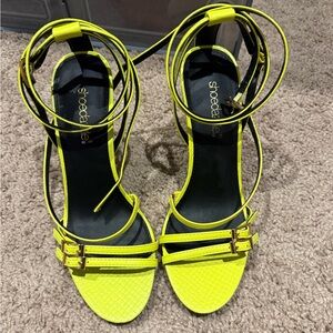 Shoe Dazzle Neon Yellow Strappy Lace-Up Heels